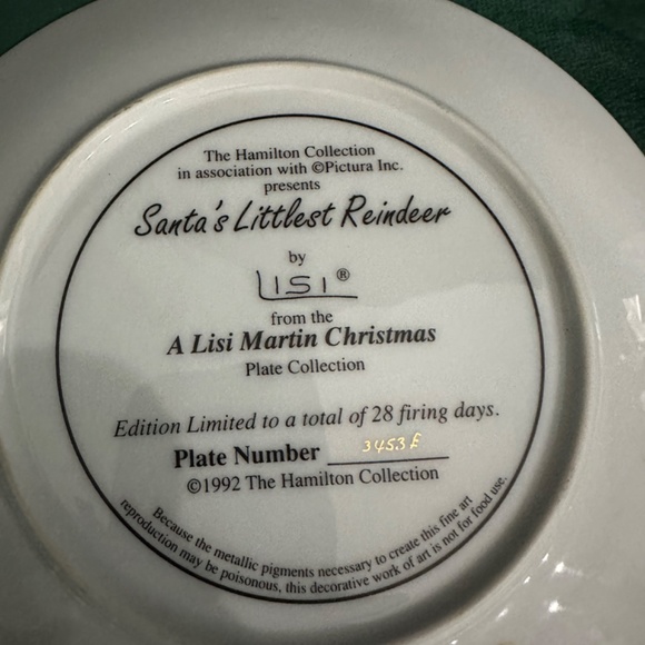 1992 The Hamilton Collection, “ Santa’s Littlest Reindeer “ holiday plate - Picture 4 of 4
